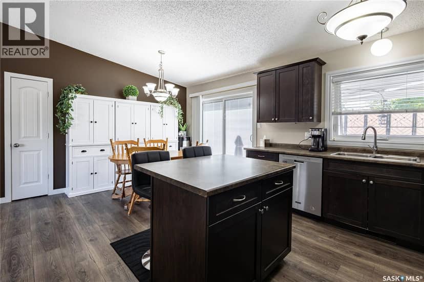3251 Gould BAY E — photo 11 of 40