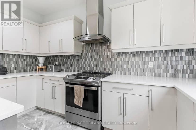 1312 Sandbar Street — photo 18 of 40