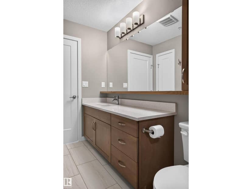 #131 5504 Schonsee Dr NW — photo 18 of 40