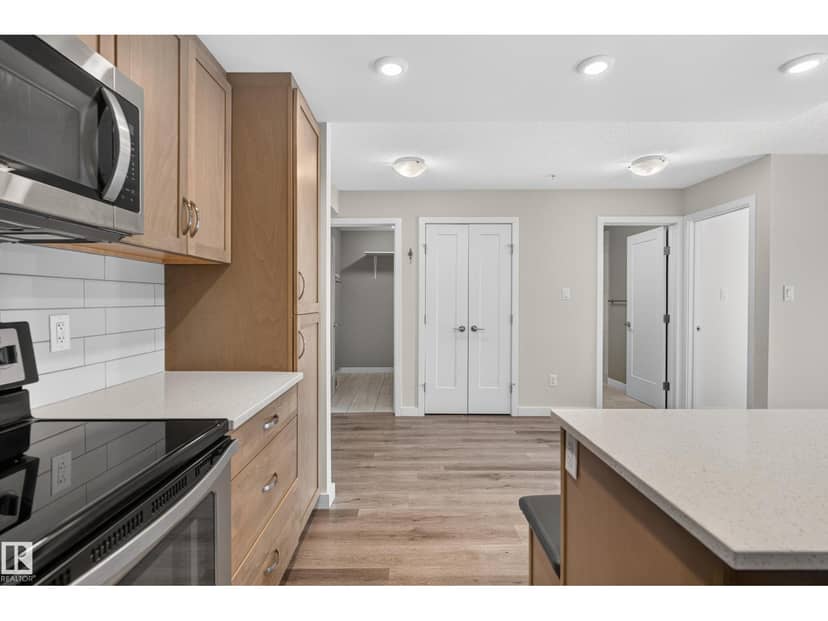 #131 5504 Schonsee Dr NW — photo 9 of 40