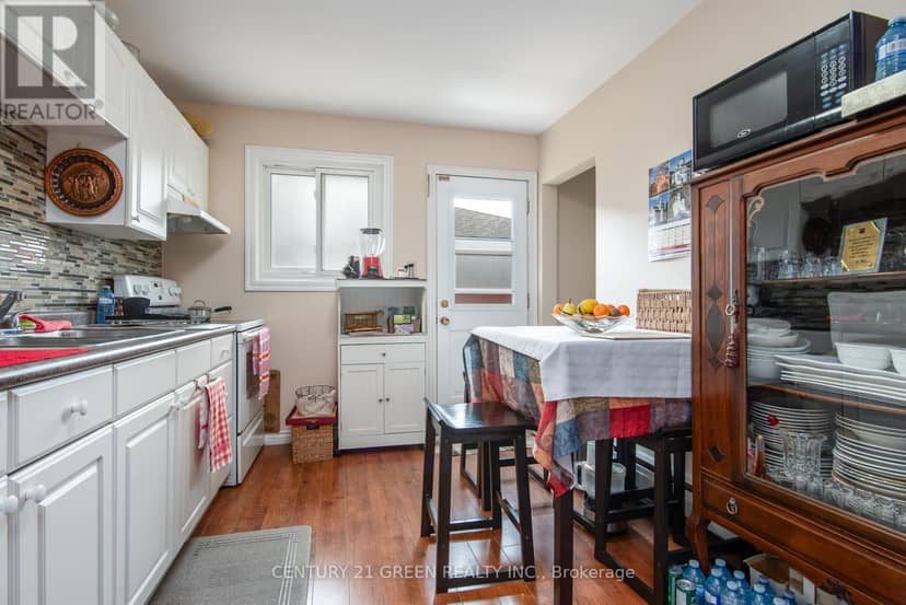 129 River Road E — photo 19 of 39