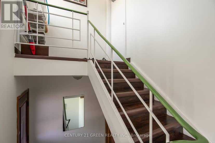129 River Road E — photo 36 of 39