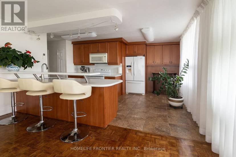 706 - 115 Antibes Drive — photo 34 of 38