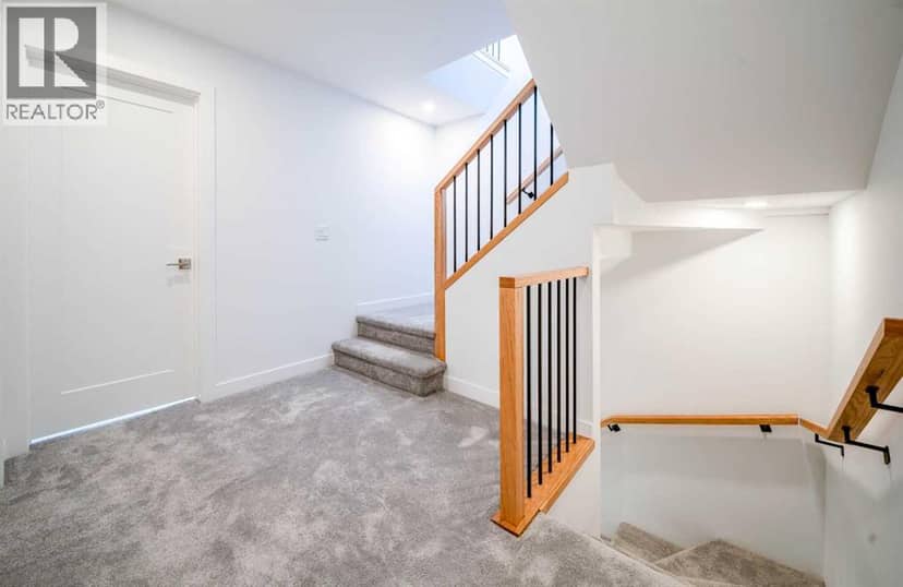 755 Centre Avenue NE — photo 21 of 36