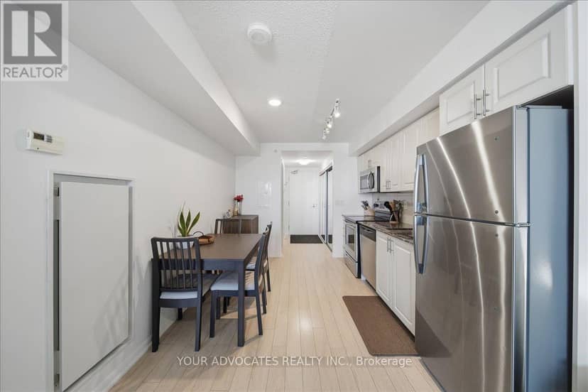 406 - 3091 Dufferin Street — photo 10 of 30