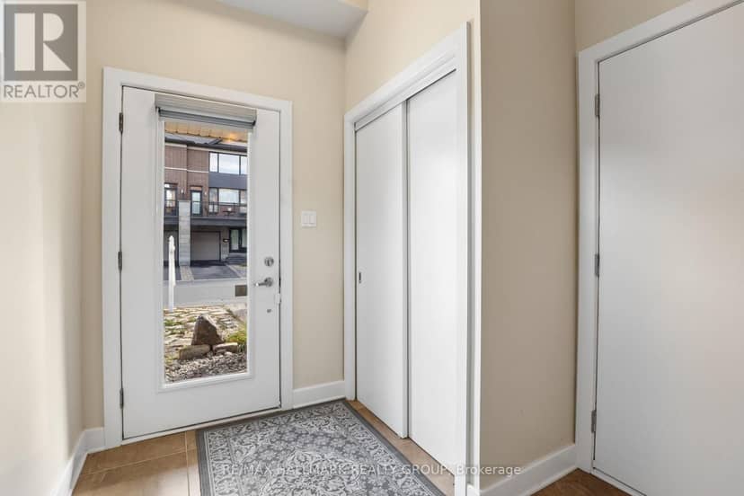 51 Drouin Avenue, Ottawa, photo 3
