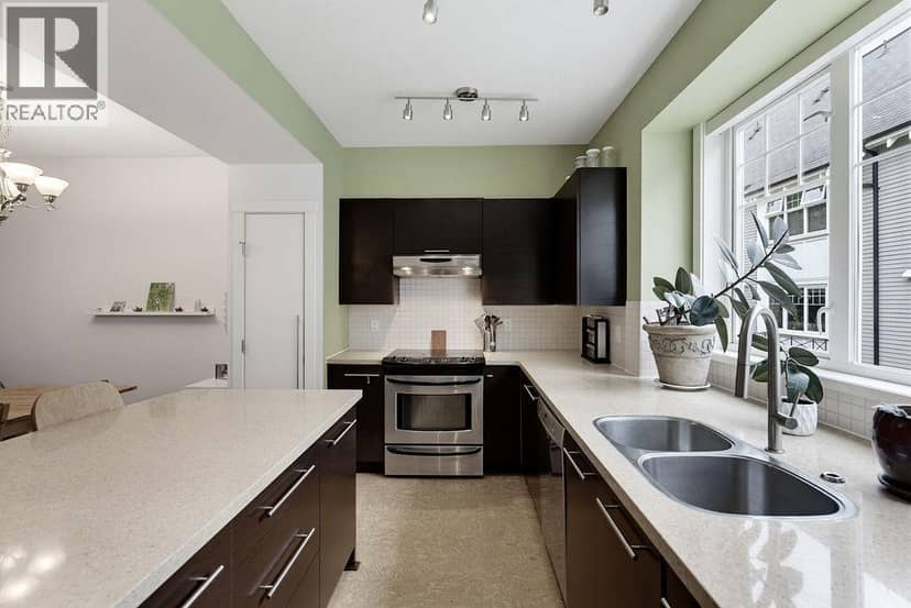 3822 WELWYN STREET, Vancouver, photo 7