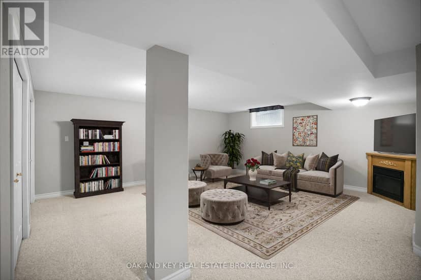 38 Quinella Place — photo 22 of 40