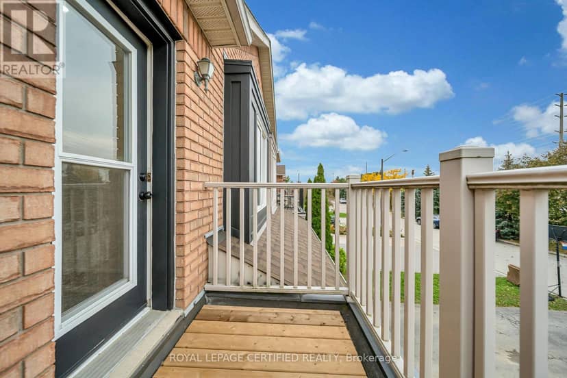 3864 Coachman Circle — photo 34 of 40
