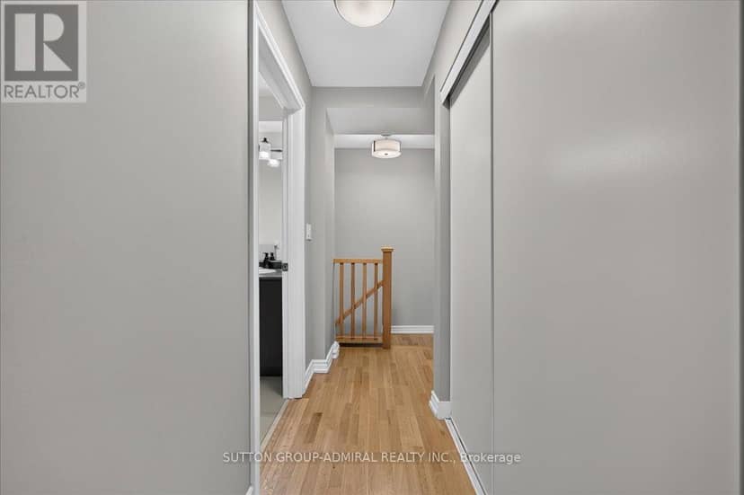 202 - 2 Maxwell Street — photo 16 of 25