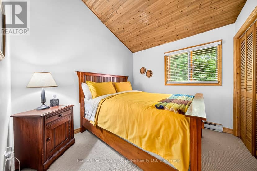 53 Crown Retreats Road — photo 26 of 40