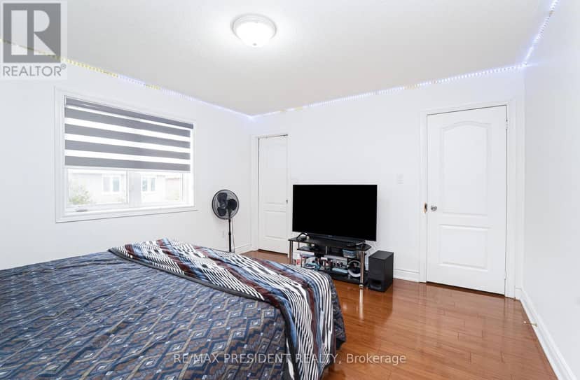 4 Chalkfarm Crescent — photo 27 of 40