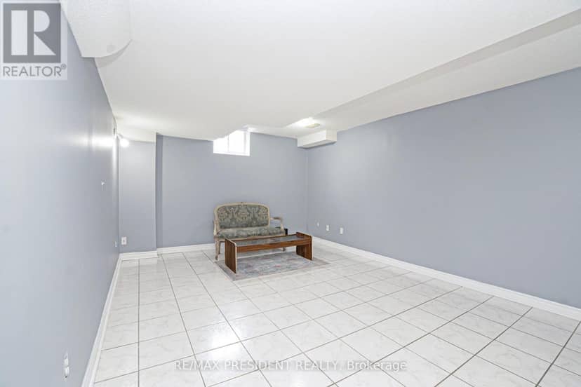 4 Chalkfarm Crescent — photo 40 of 40