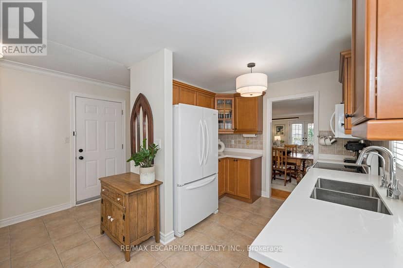 311 Malick Street — photo 10 of 40