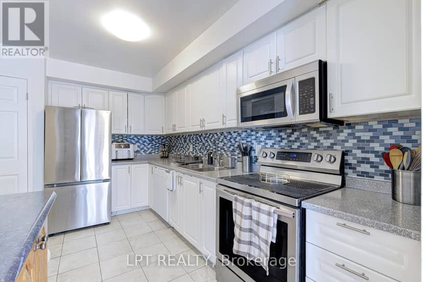30 Dawson Road — photo 11 of 38
