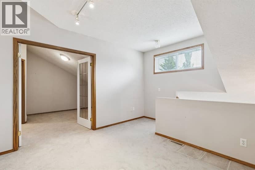 133 Chaparral Point SE — photo 16 of 23