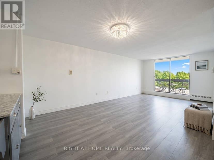 503 - 4689 Jane Street, Toronto, photo 7