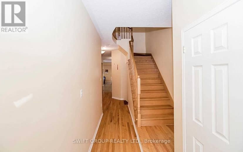 92 Checkerberry Crescent — photo 3 of 20