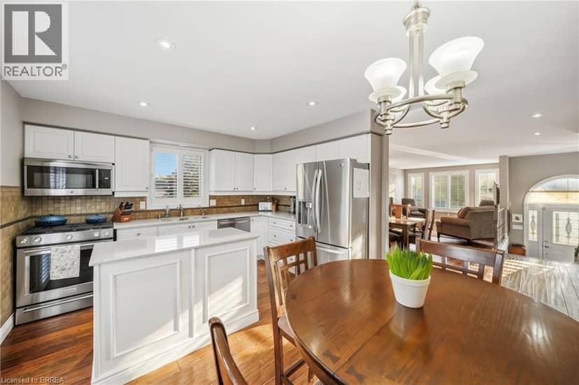 79 COURT Drive, Paris, photo 8