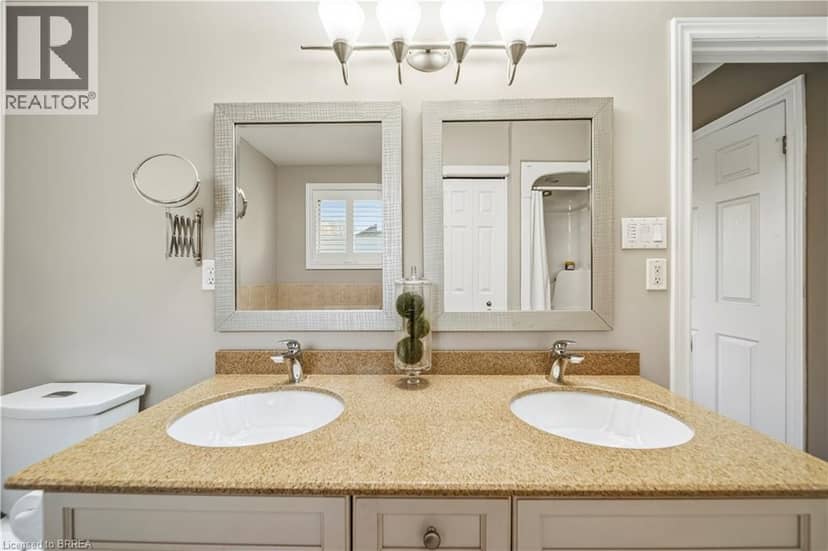 79 COURT Drive — photo 15 of 35