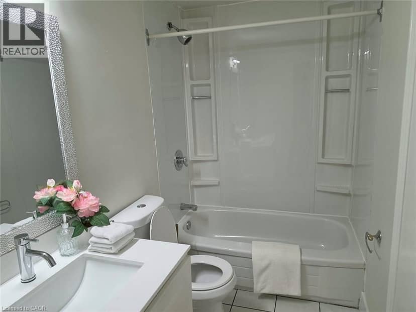 23 ALAYNE Crescent — photo 16 of 27