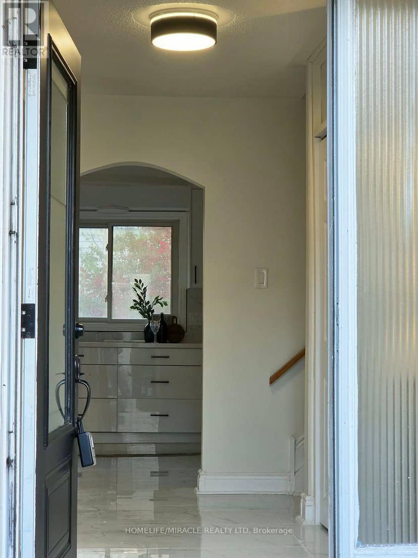 23 Alayne Crescent — photo 22 of 27