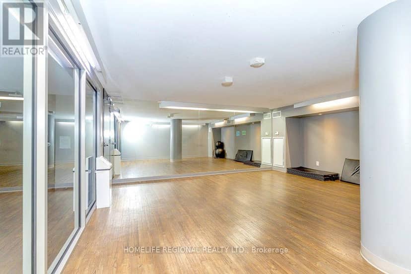 1520 - 38 Joe Shuster Way — photo 14 of 17
