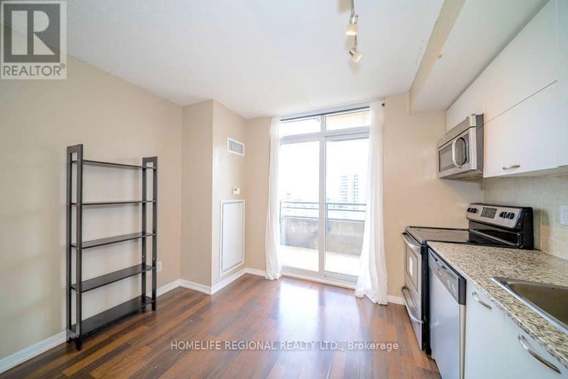 1520 - 38 Joe Shuster Way, Toronto, photo 5