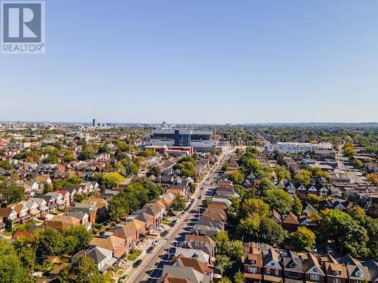 35 Sherman Avenue N, Hamilton, photo 8