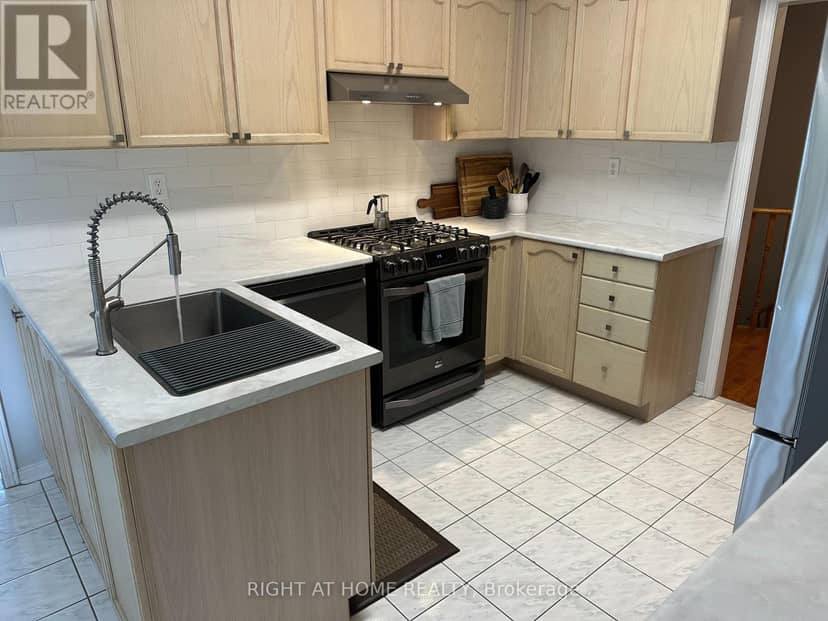 4369 Goldenwood Drive — photo 11 of 22