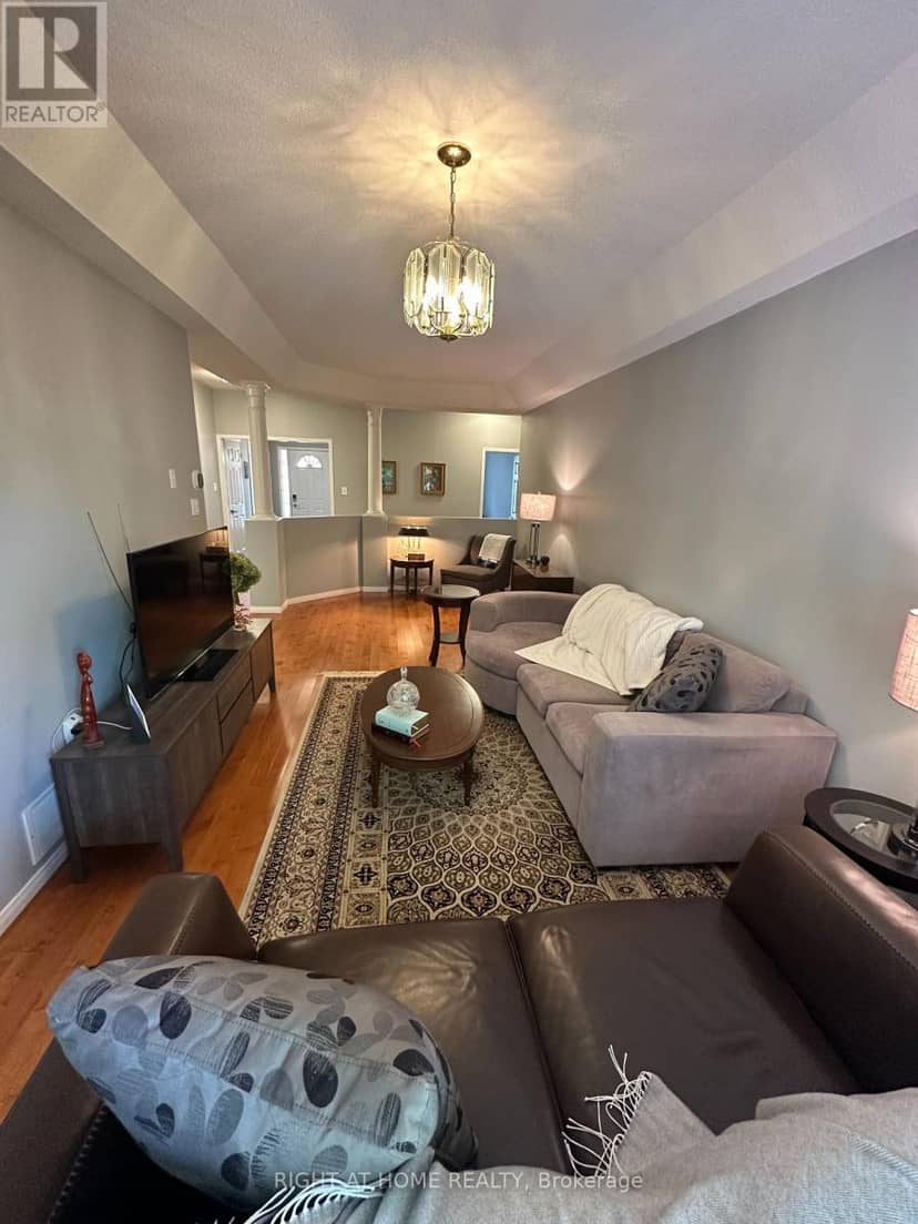 4369 Goldenwood Drive — photo 4 of 22