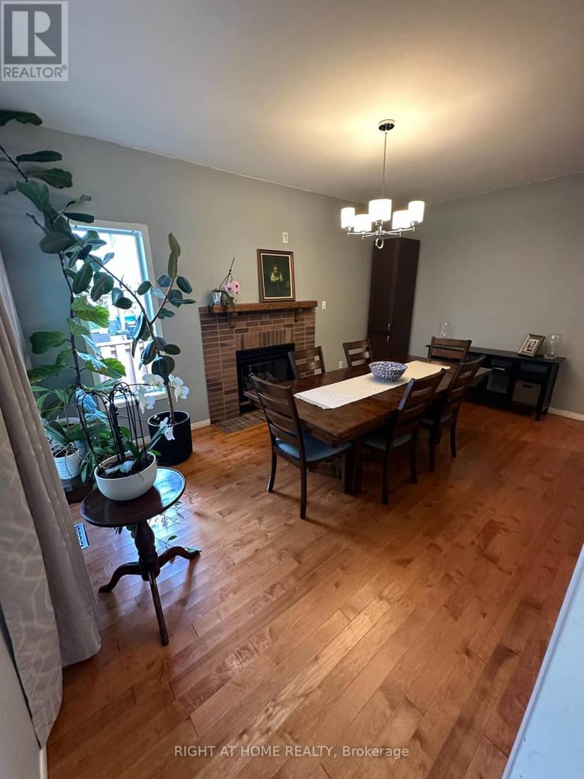 4369 Goldenwood Drive — photo 8 of 22