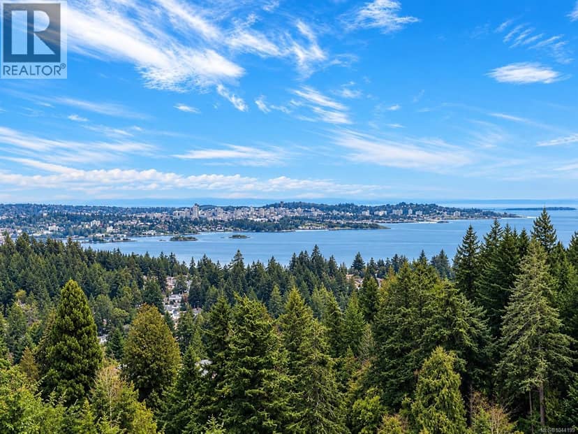 3392 Haida Dr, Colwood