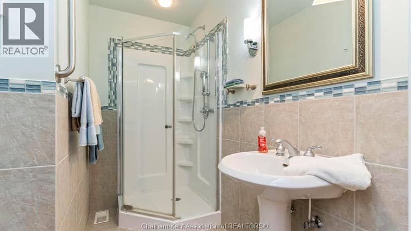 7678 TALBOT TRAIL West — photo 26 of 40