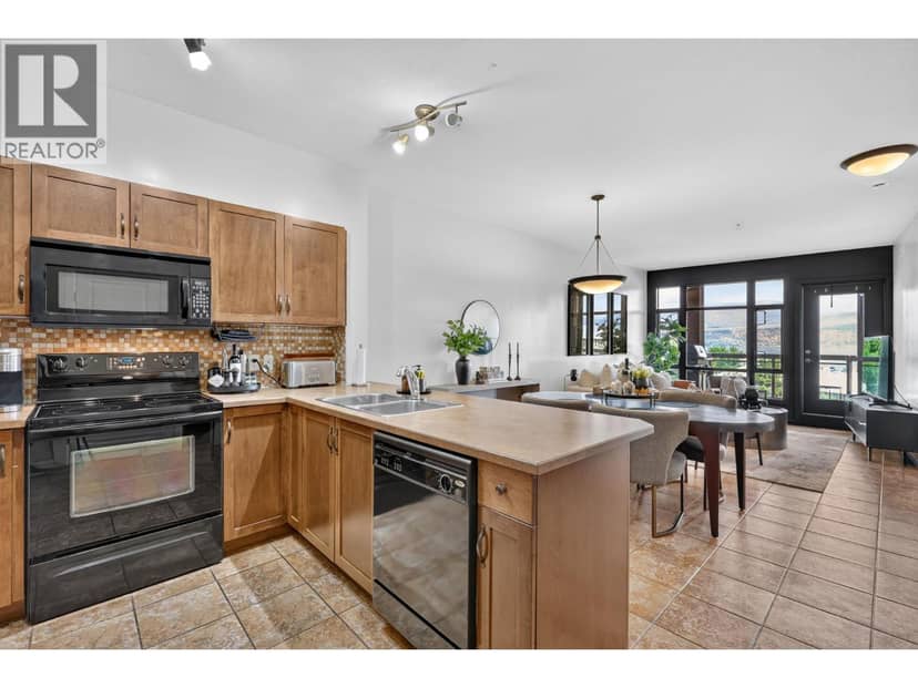 654 Cook Road Unit# 504, Kelowna, photo 2