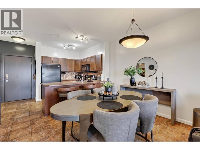 654 Cook Road Unit# 504, Kelowna, photo 3