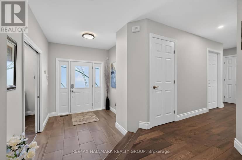 30 Kimberly Avenue, North Grenville, photo 3