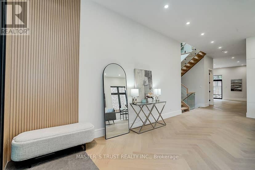 202 Carlton Road, Markham, photo 7