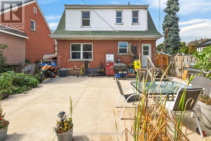 111 Kenilworth Avenue S — photo 34 of 40