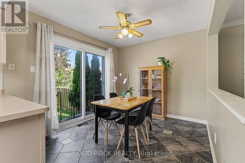 76 Grenadier Way — photo 12 of 33