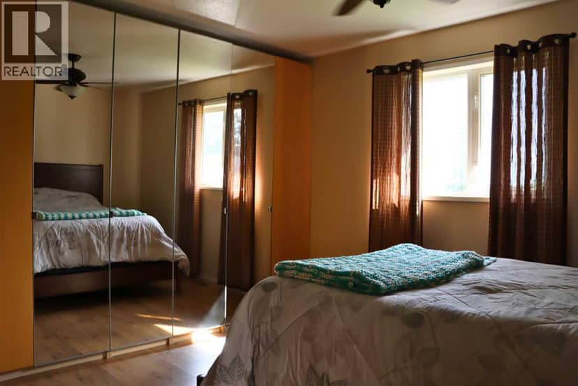 22276 Township Road 704 — photo 12 of 29
