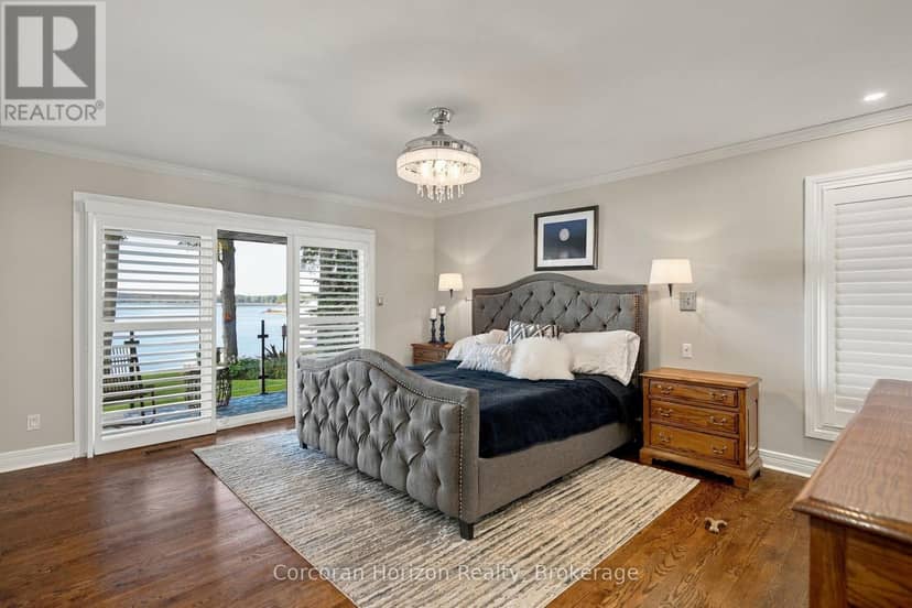 3909 Treeline Drive — photo 24 of 40