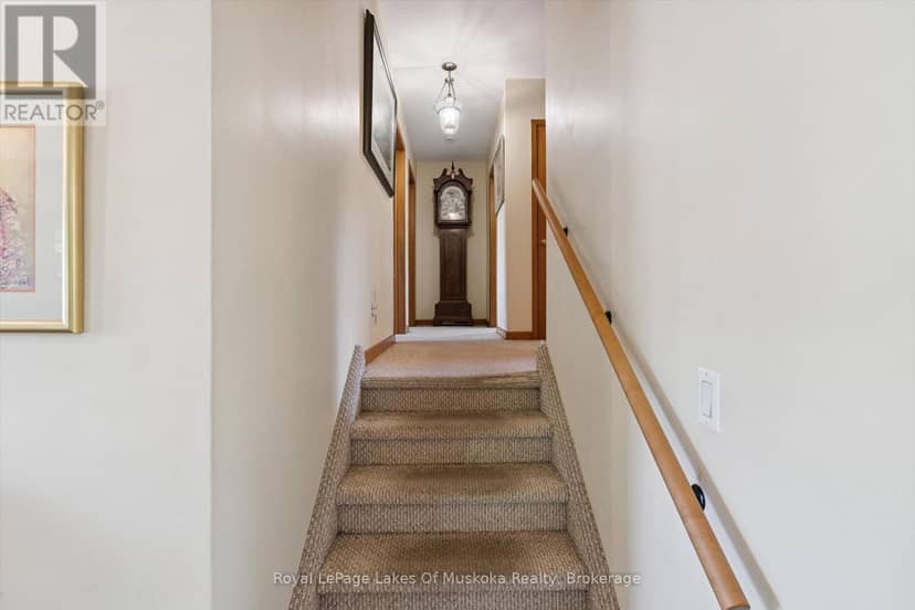 135 Muskoka Beach Road — photo 19 of 39