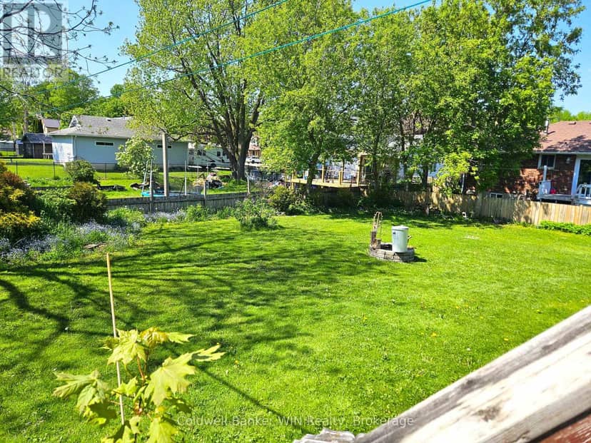 17 Arthur Street E — photo 37 of 40