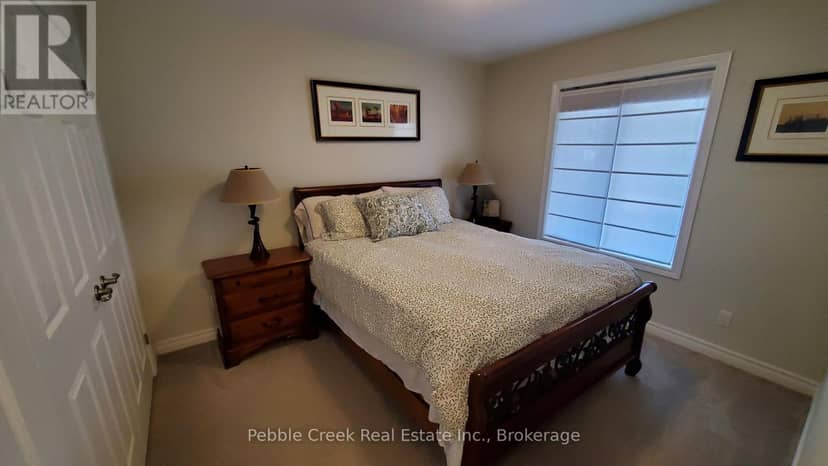 83 Huron Heights Drive — photo 7 of 13