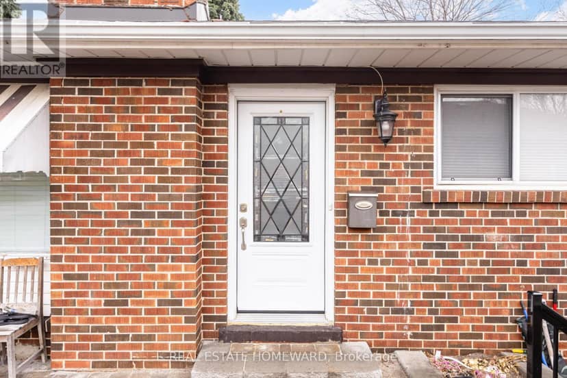 4 Moorecroft Crescent, Toronto, photo 4