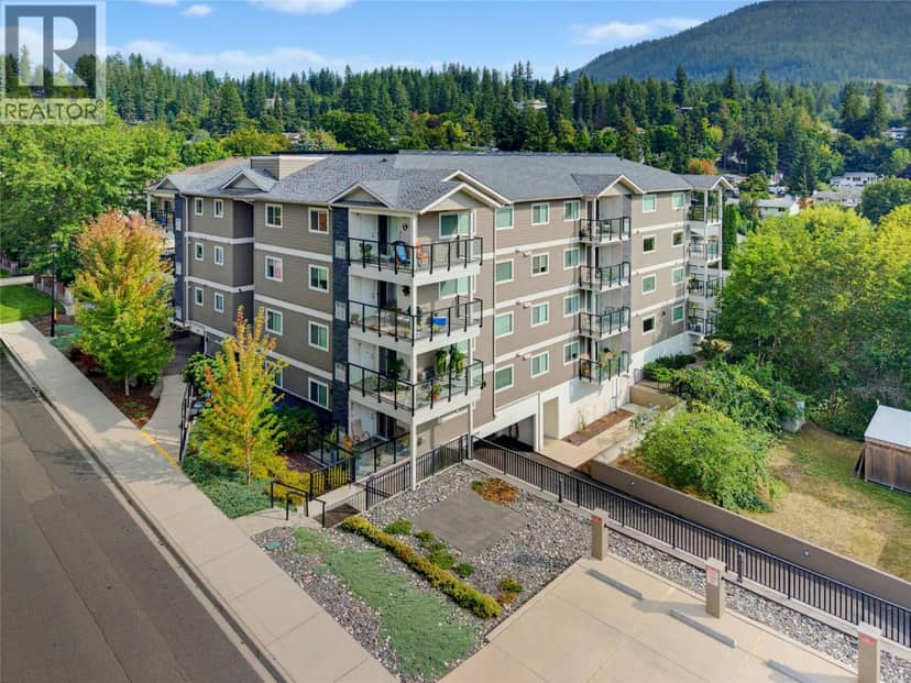 330 4th Avenue SE Unit# 106, Salmon Arm