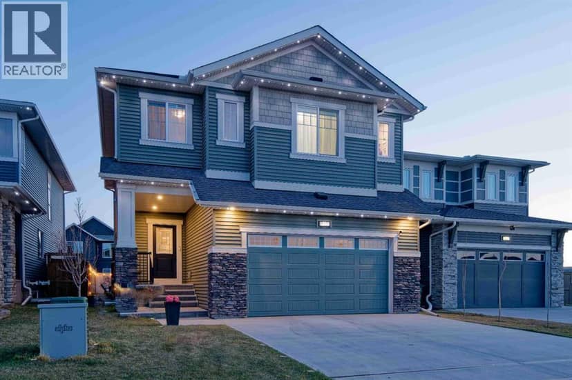 1595 Baywater Street SW, Airdrie, photo 2