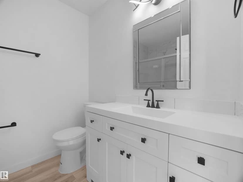 4103 28 AV NW — photo 30 of 40