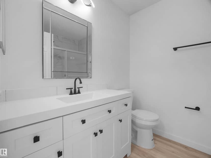 4103 28 AV NW — photo 32 of 40